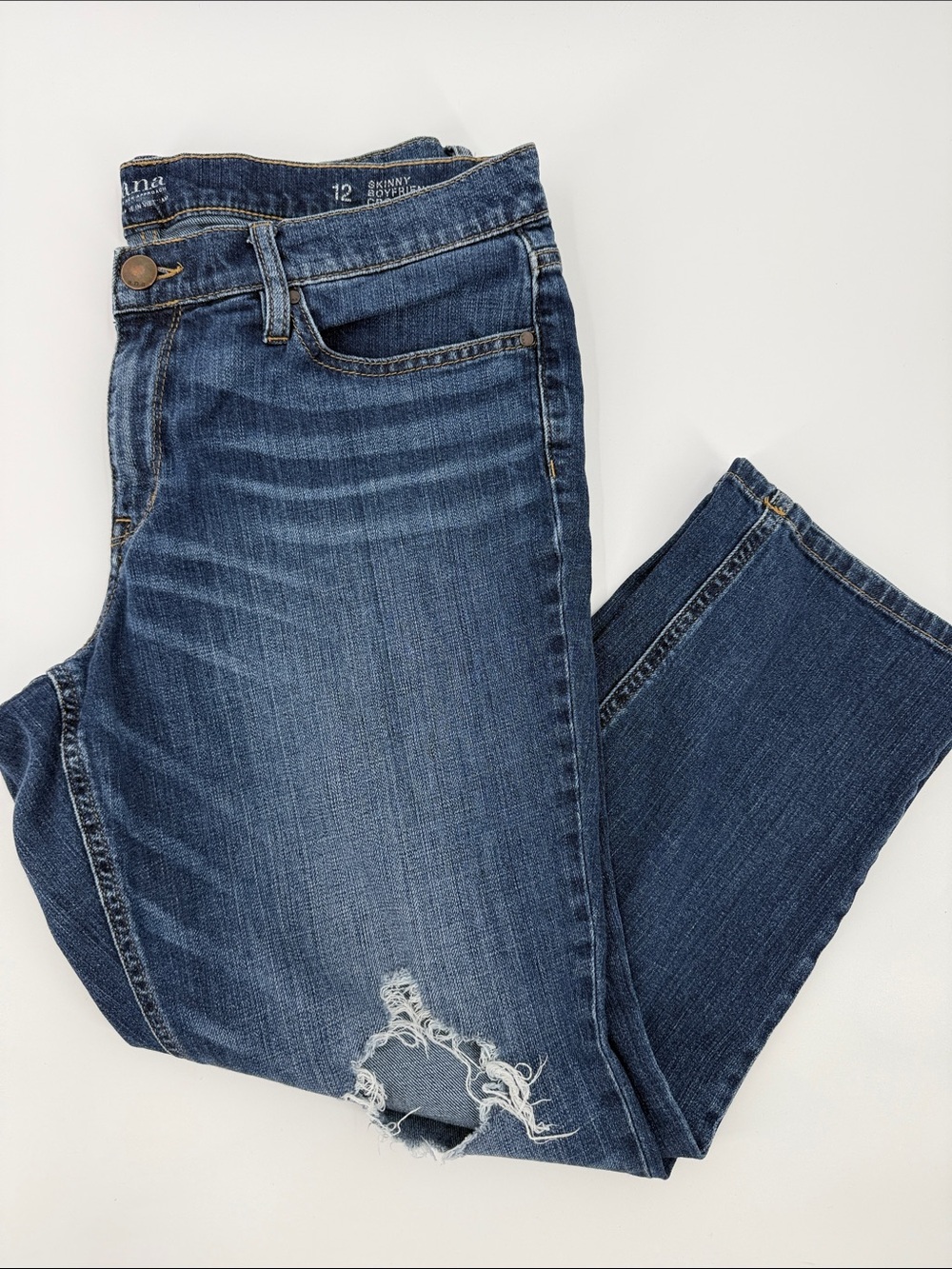 a.n.a Women's Dark Blue Distressed  Skinny boyfriend crop Jeans